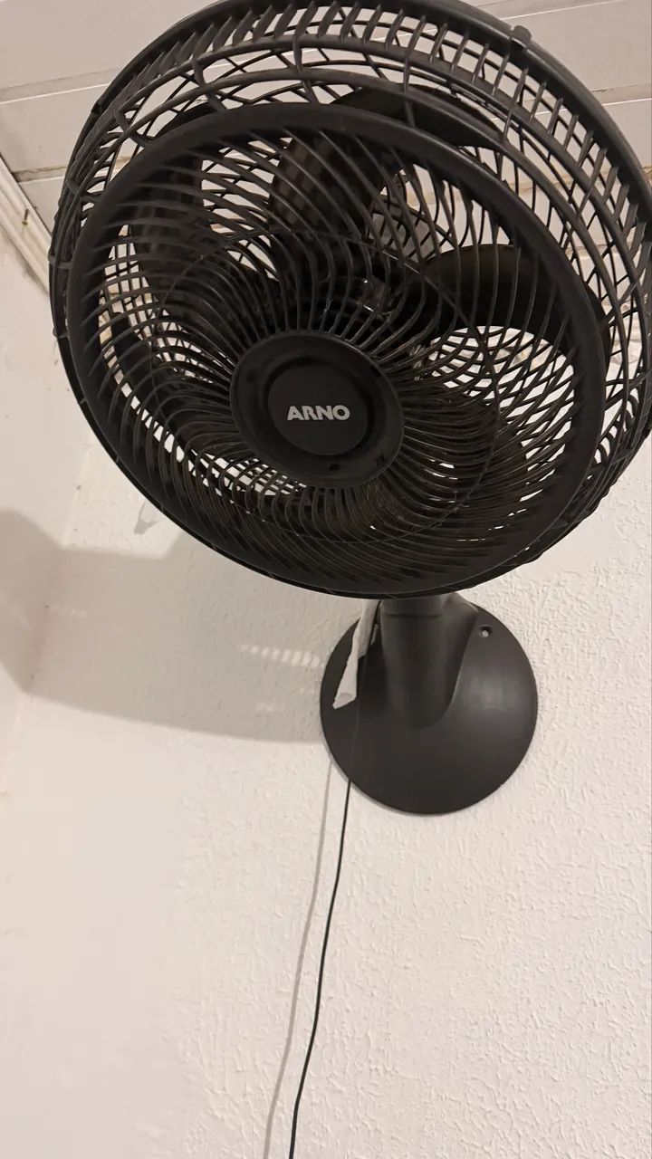 Ventilador Arno parede 