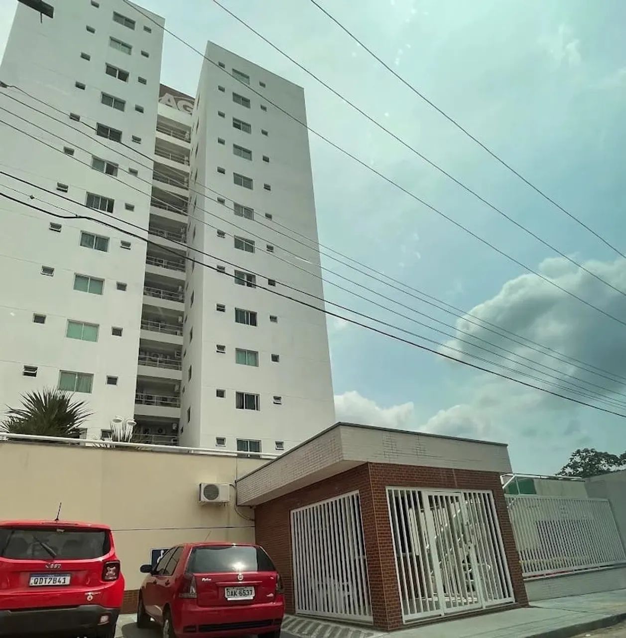 Vende-se Apartamento com 3 quartos - Edifício Milano