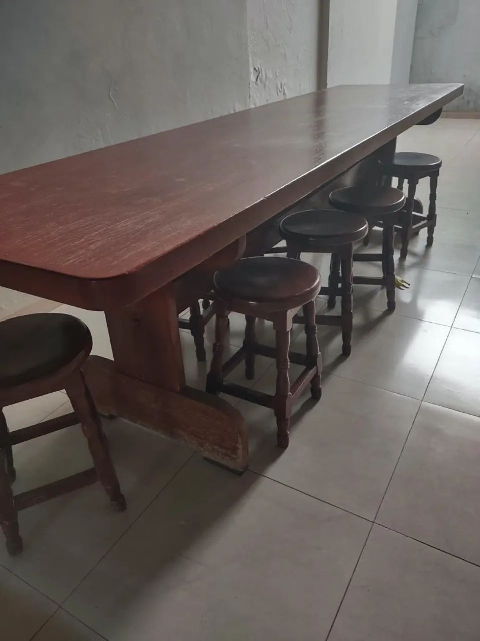 Móveis de madeira pura- vintage