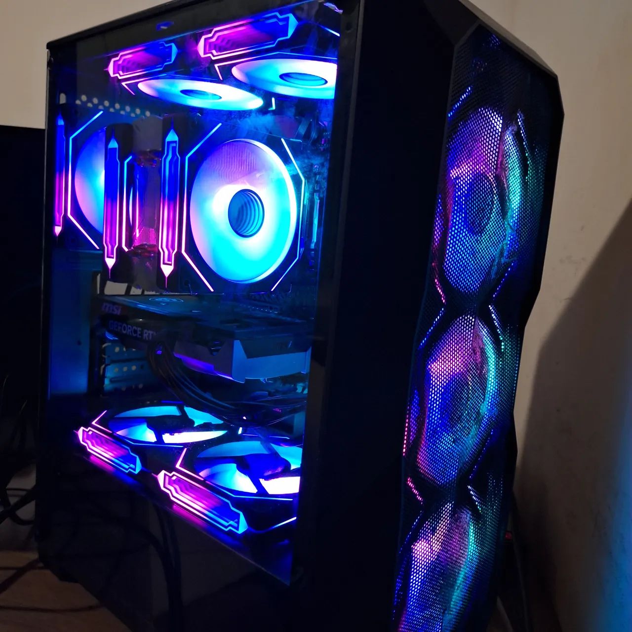 PC GAMER QUE RODA TUDO  - Foto 3