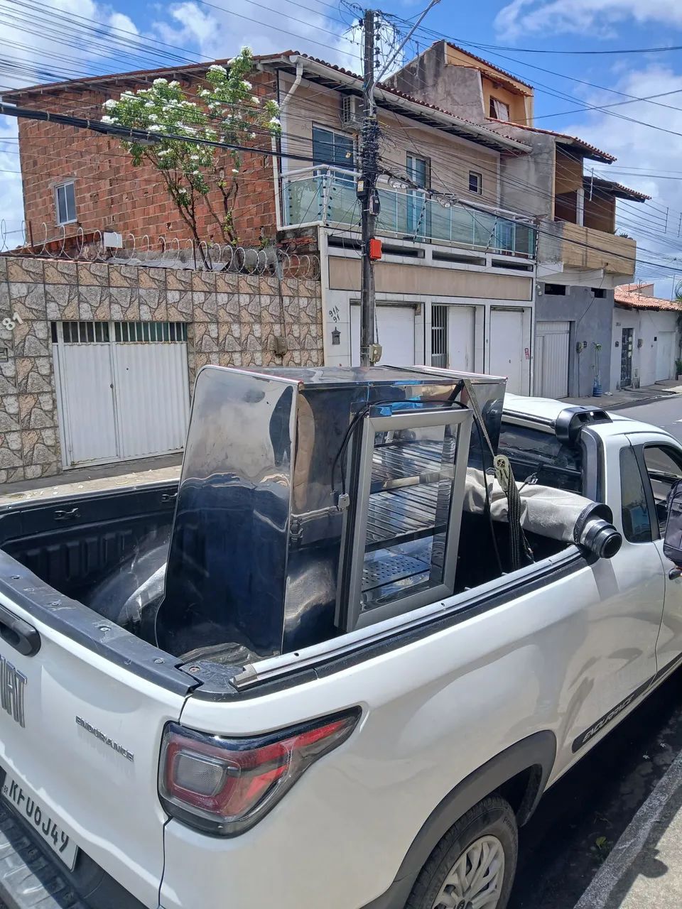 Faço frete Rápido e seguro 