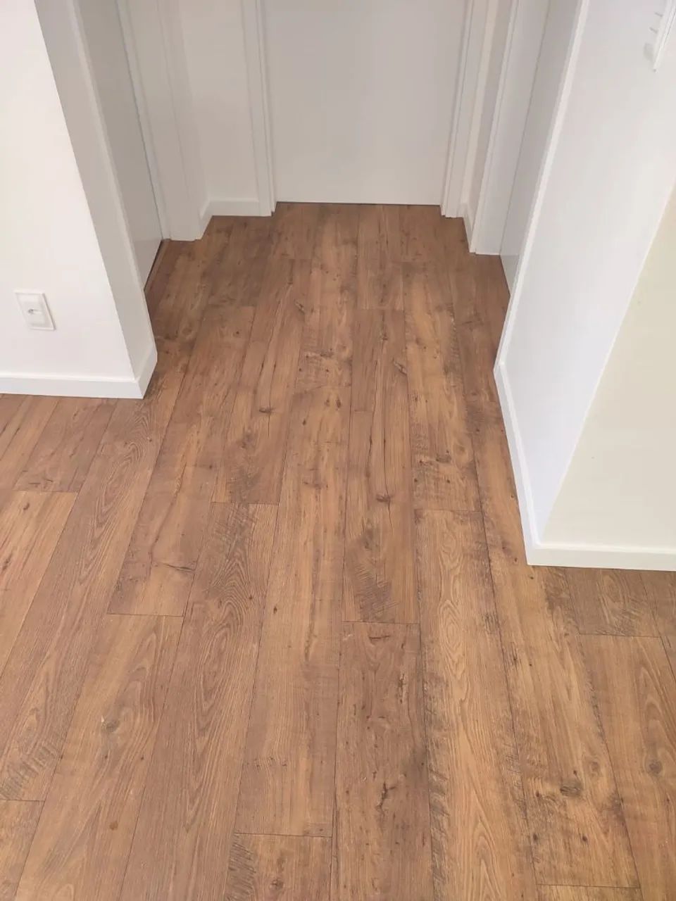 PISO LAMINADO DE ALTA RESISTÊNCIA - Foto 5
