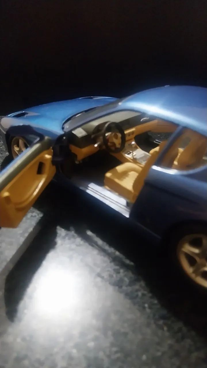 2 miniaturas escala 1/18  - Foto 5