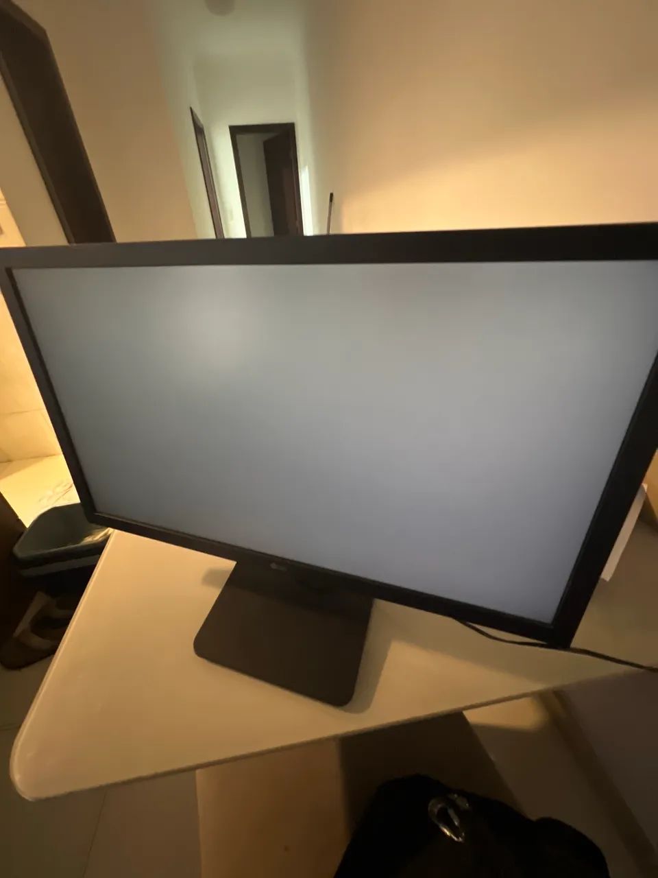 Monitor LG 75hz 21 polegadas 