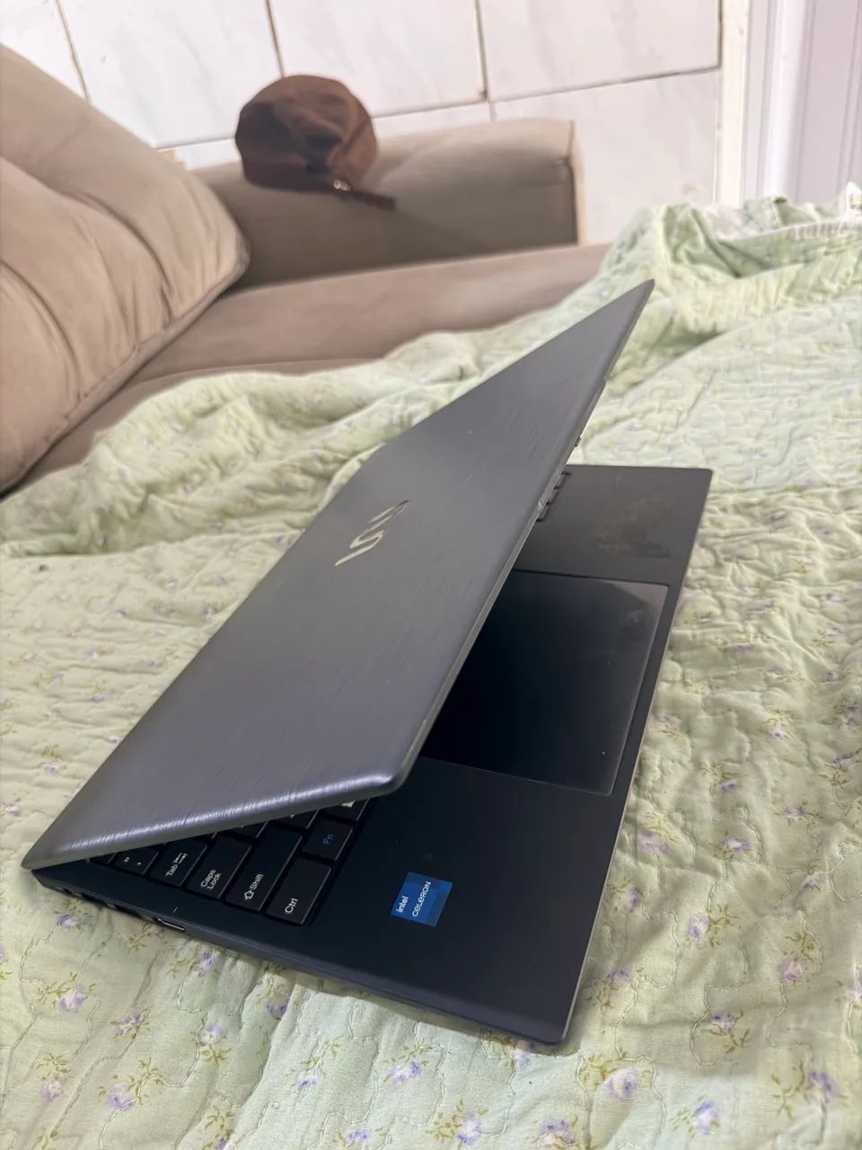 ? Notebook Ultra - Windows 11 - Foto 4