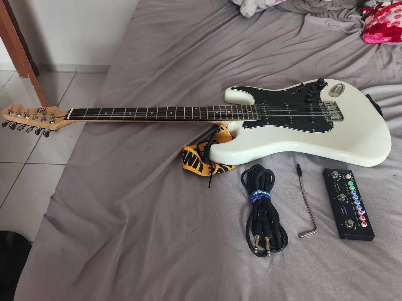 Guitarra + Pedal