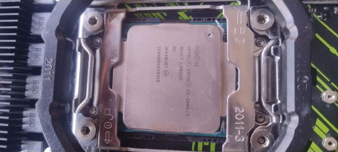Placa mãe X99 + Xeon E52666-v3 - Peças de Hardware - Picadas do