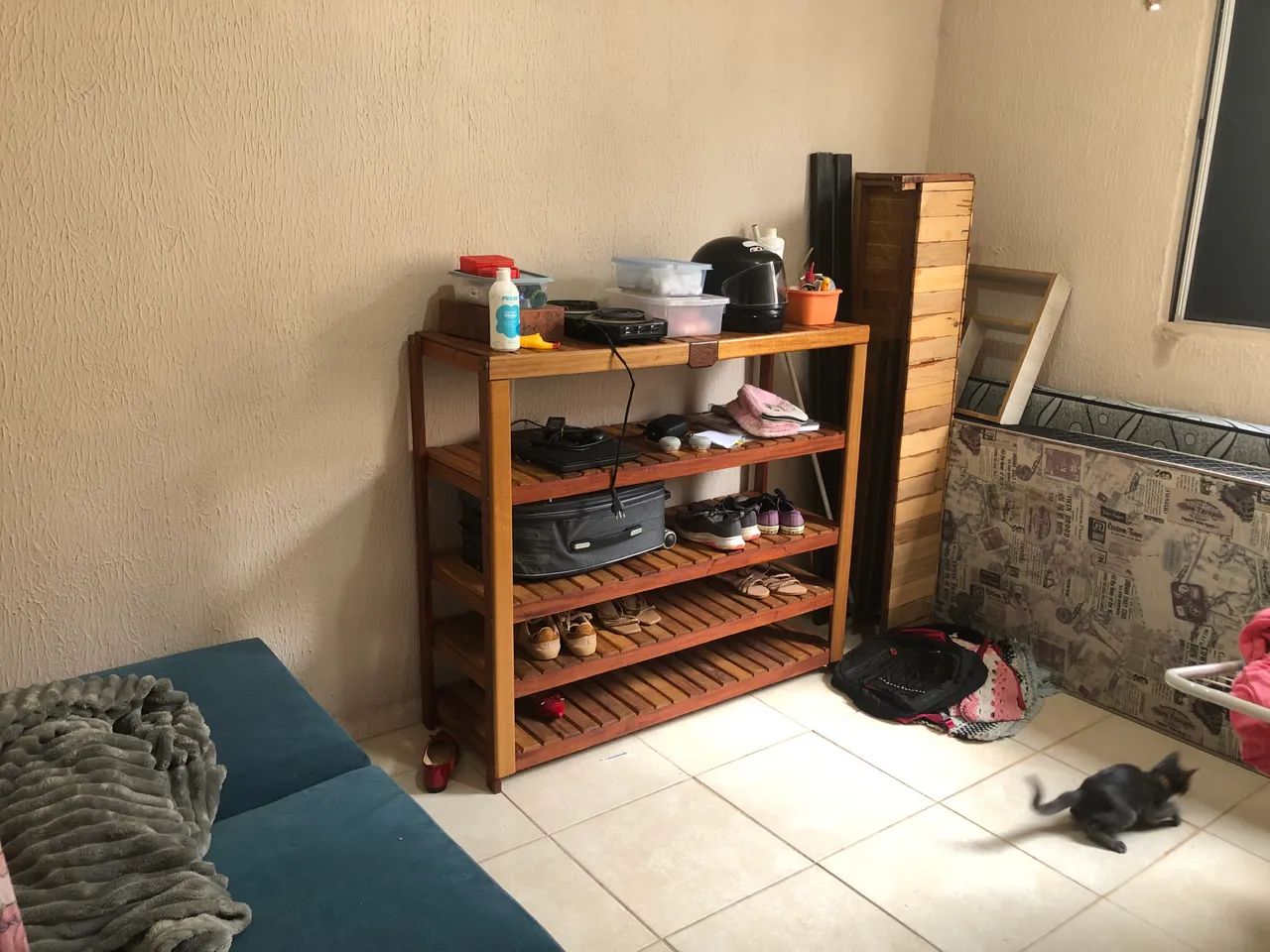 Procuro alguém para dividir apartamento 