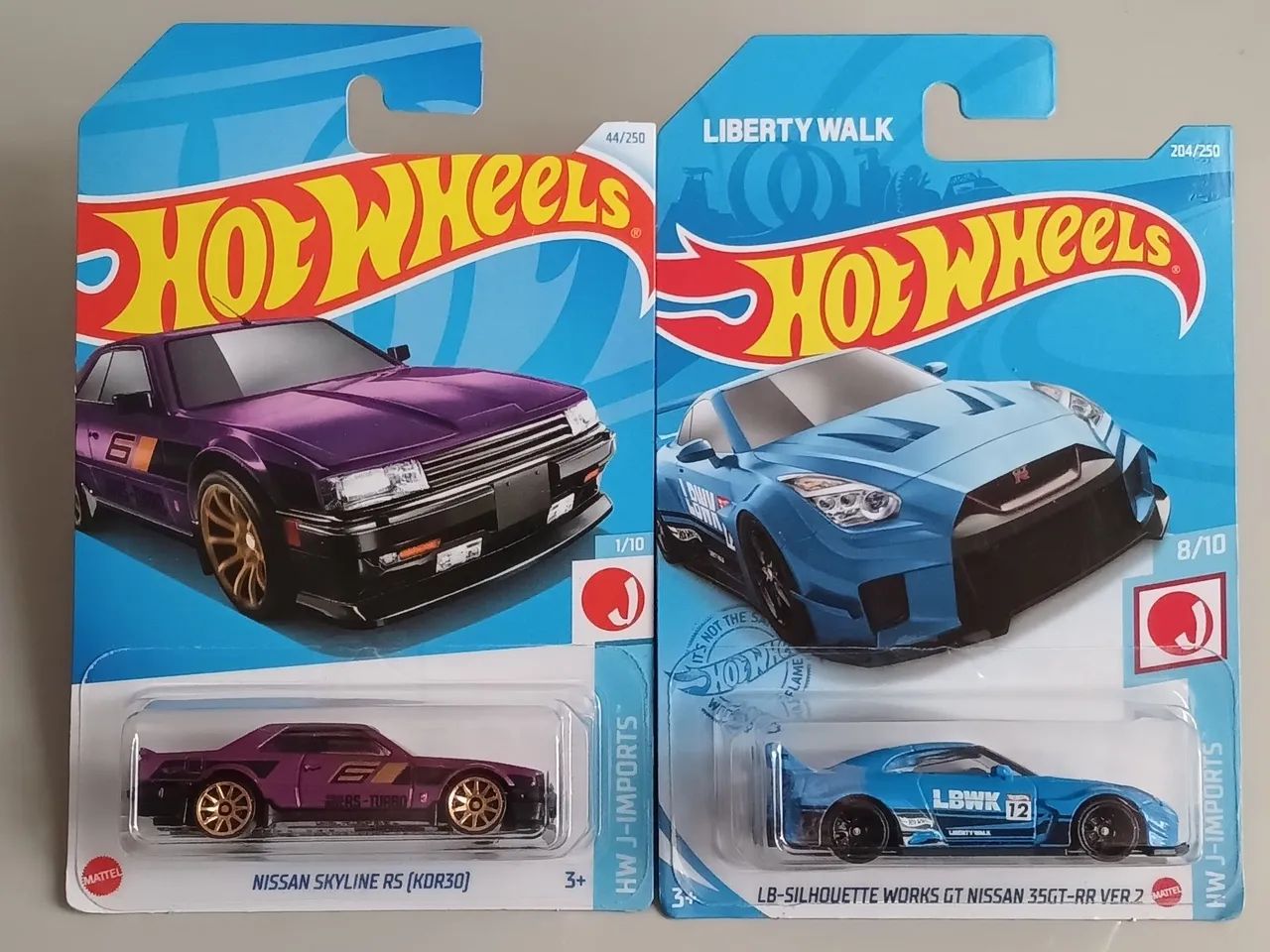 Hot Wheels Conjunto Nissan (Skyline RS e 35GT-RR) - 1:64