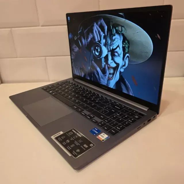 Notebook Samsung GalaxyBook4 i5 13th - 8Gb Ram - Intel Iris Xe - SSD - Foto 2