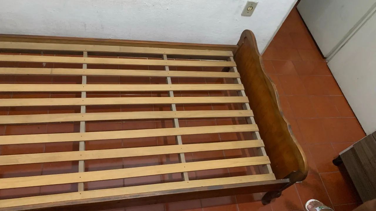 Cama de madeira  - Foto 5