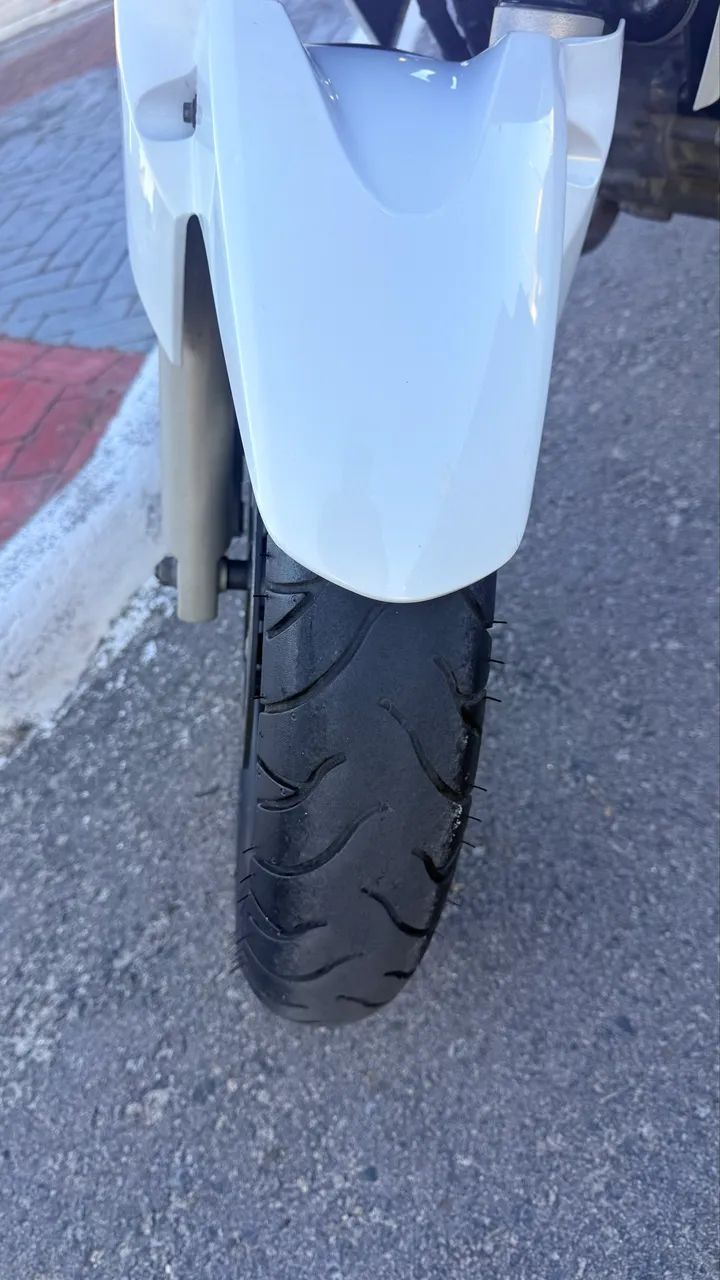 Moto cb 250f cor branco - Foto 3