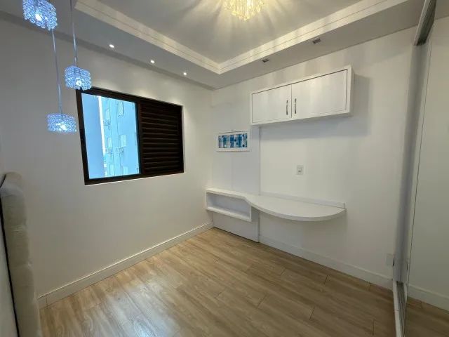 Apartamento semimobiliado com 03 quartos - Foto 2