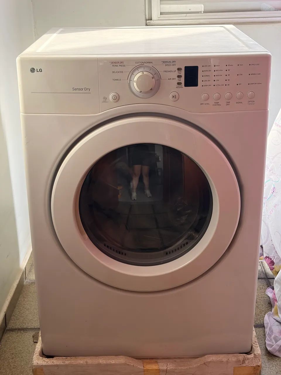 Secadora LG nunca usada- 110V com transformador