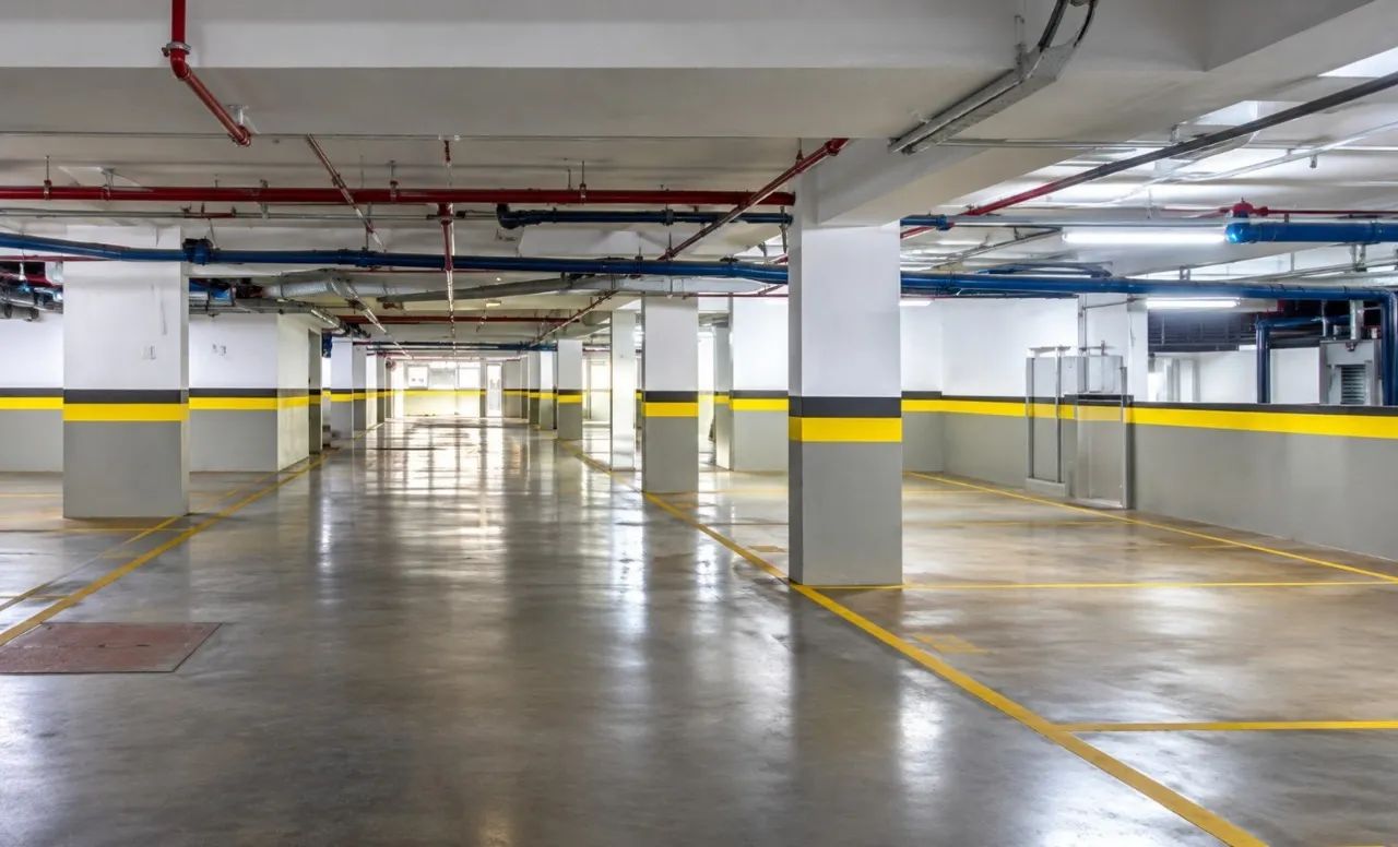 VAGA DE GARAGEM PRÓXIMO AO TRE, NO EDIFÍCIO BARÃO DE MAUÁ, SIG