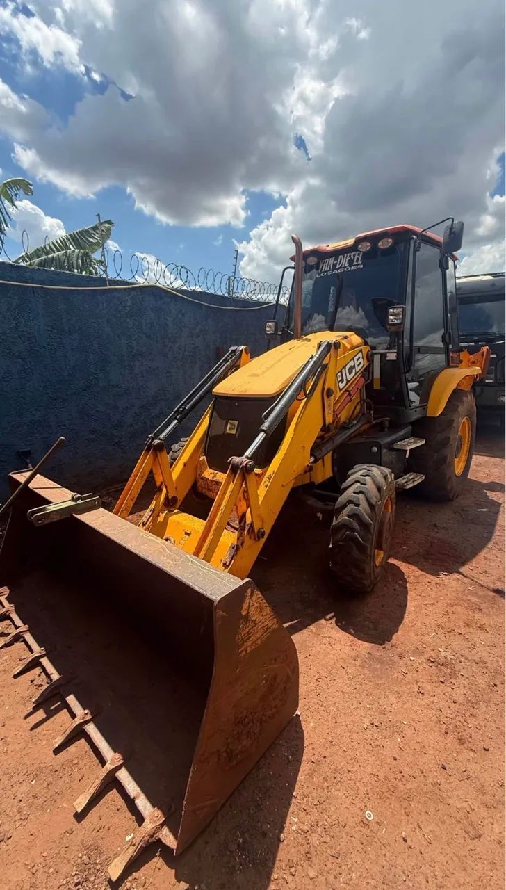 JCB 3CX 2020 4x4 - Foto 2