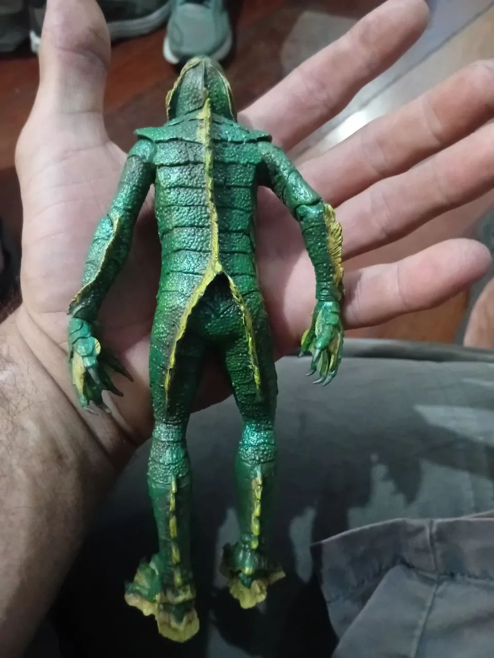 BONECO o monstro da lagoa negra  - Foto 5