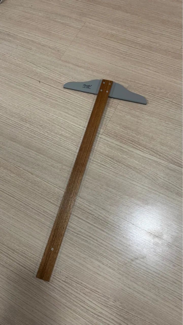 Régua T 60cm 