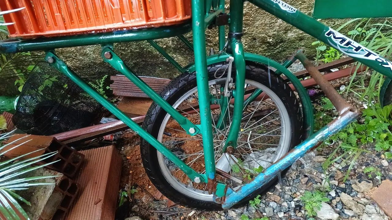 Bicicleta verde de carga pesada - Foto 4