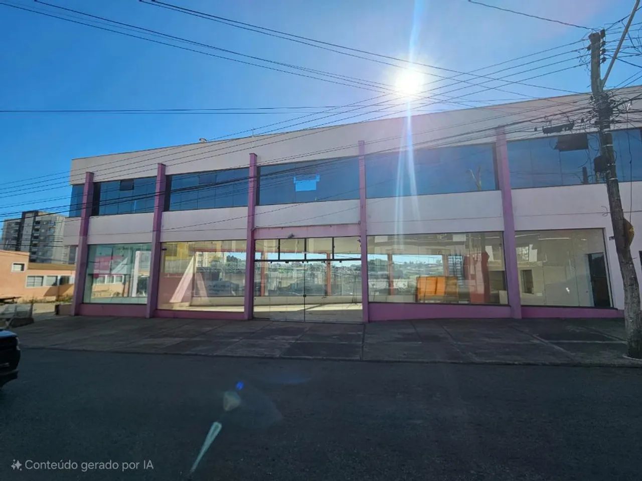Salão (parte inferior) de 250 m² para locação no centro de Monte Mor/SP