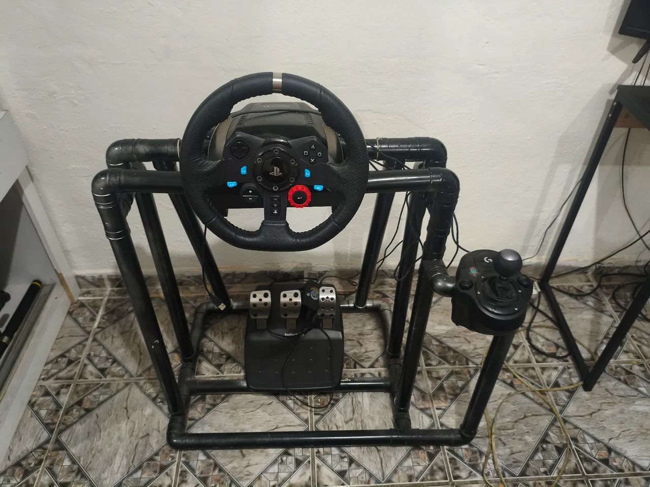G29 Logitech com câmbio 