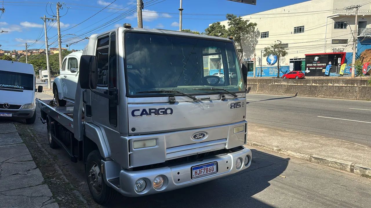 Ford Cargo 815e - Foto 2