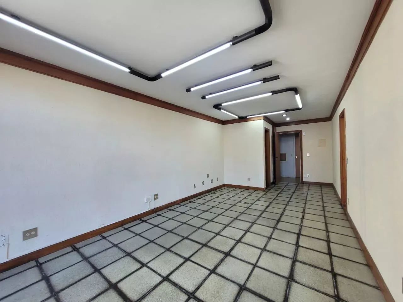 Sala Dupla 202 e 203 Ed. José Ruiz Bolea, Centro, Nova Friburgo - Foto 5