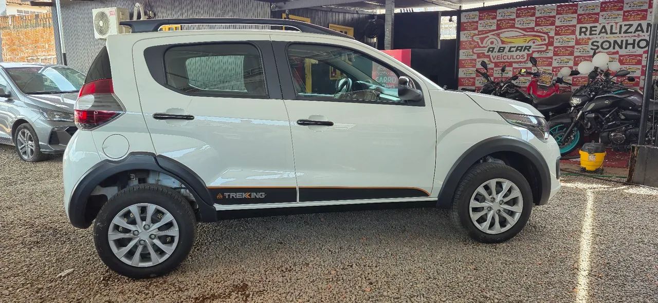 Fiat Mobi Trekking 1.0 Flex 5P 2026 - Foto 5