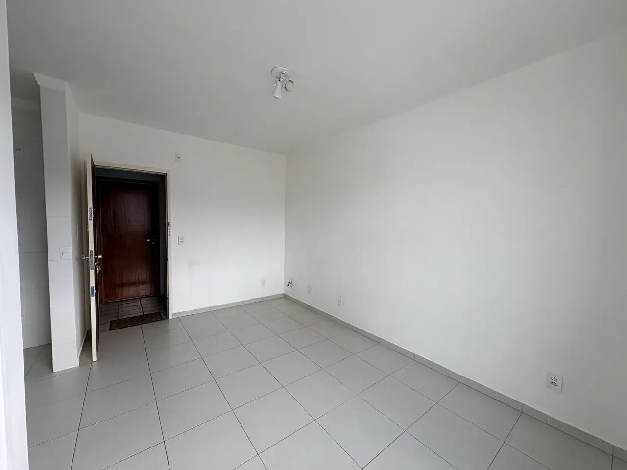Aluguel Studio Centro Florianópolis com garagem - Foto 3