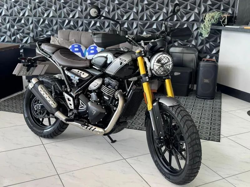 TRIUMPH SCRAMBLER 400X 2025 - Foto 3