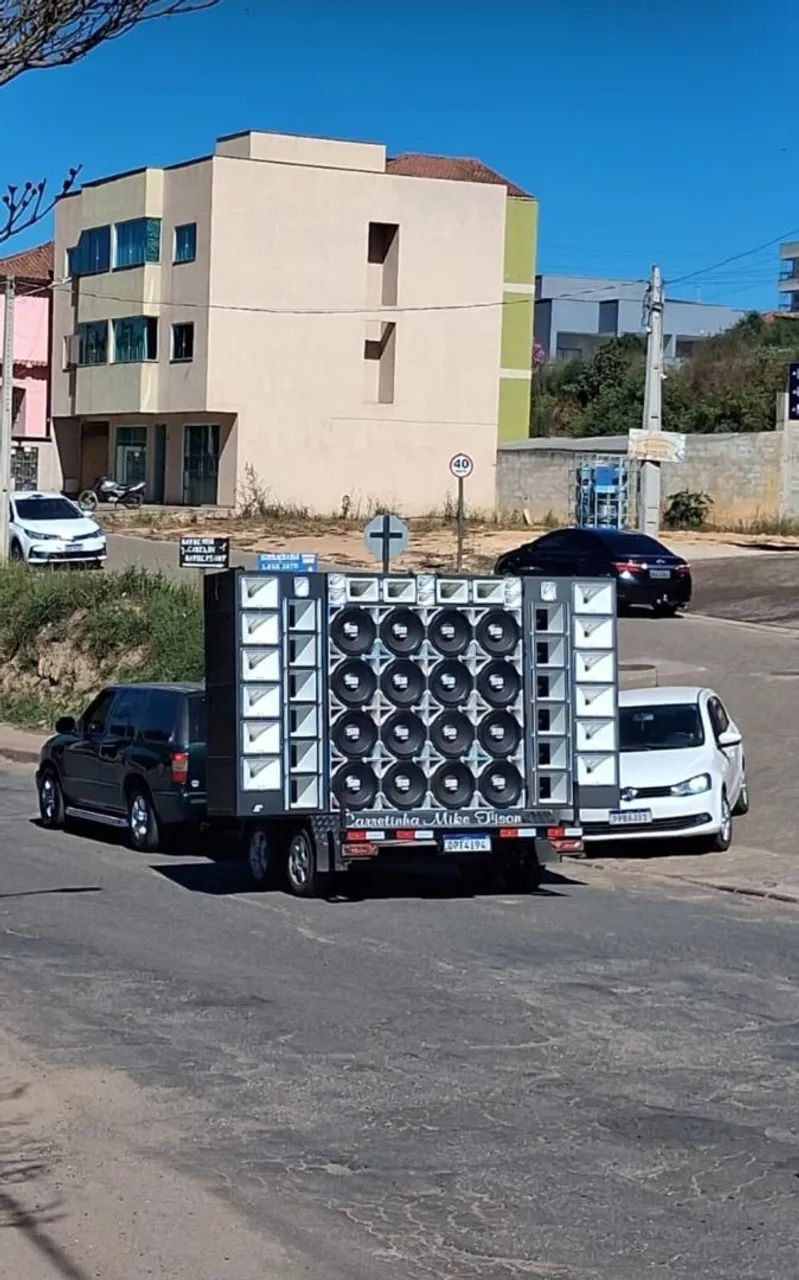 Reboque som automotivo 1