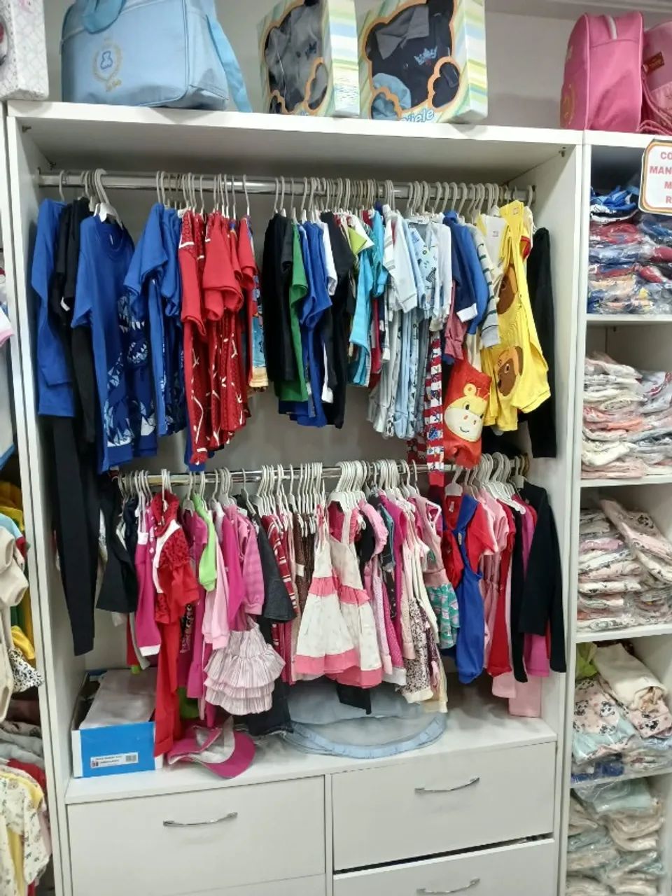 Vendo loja montada roupa infantil - Foto 4