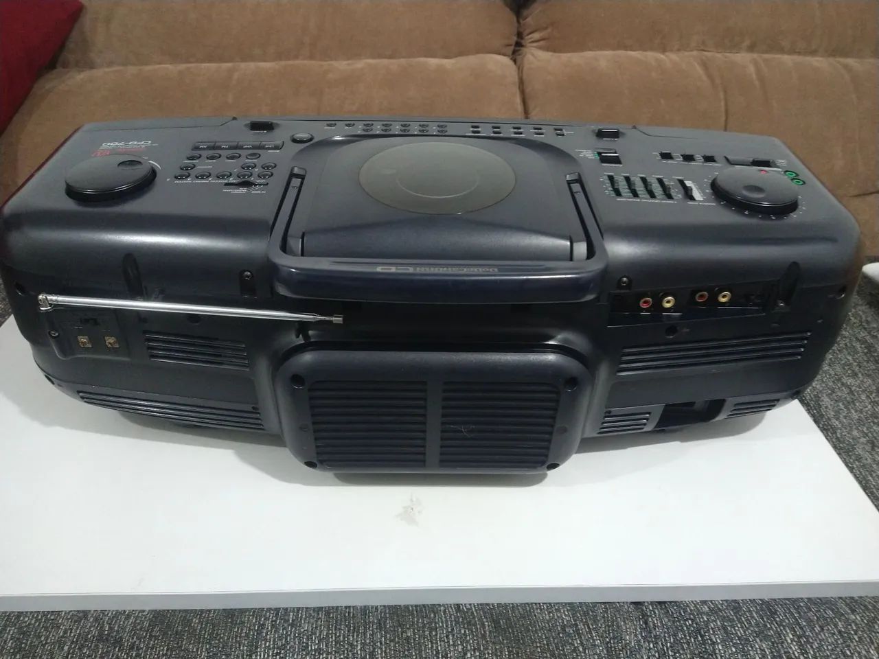 Sony DodecaHorn CD CFD-700 Lançado Em 1989 - Foto 2