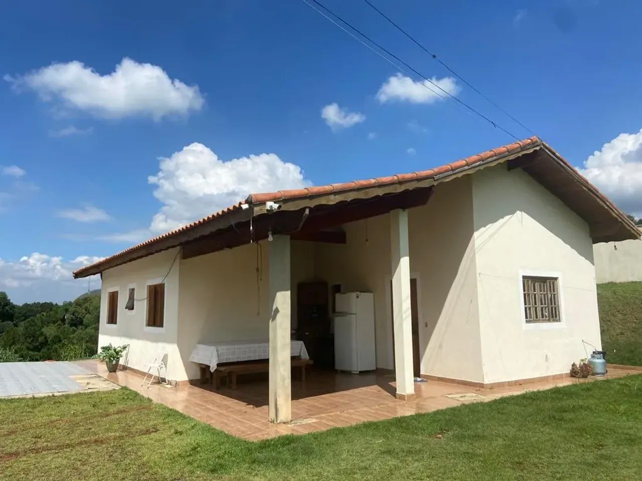 Casa de condomínio térrea para venda com piscina