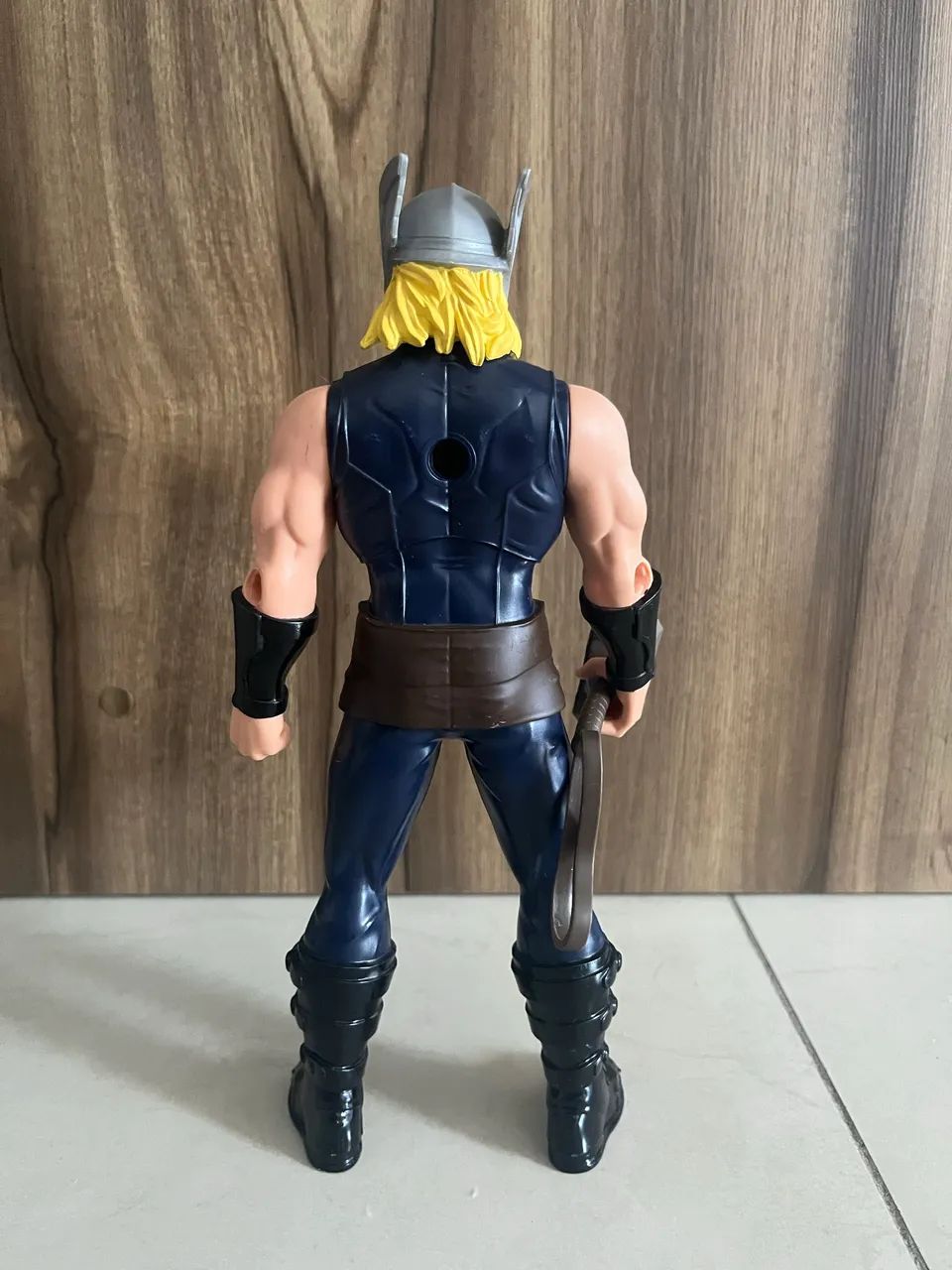 Boneco Thor Olympus de 24 cm (Hasbro E7695) - Foto 2