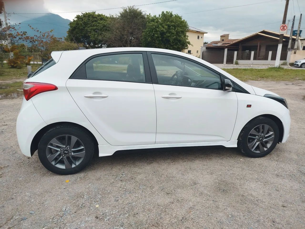 Hyundai HB20 Comf./c.plus/c.style 1.0 Flex 12V 2015 - Foto 3