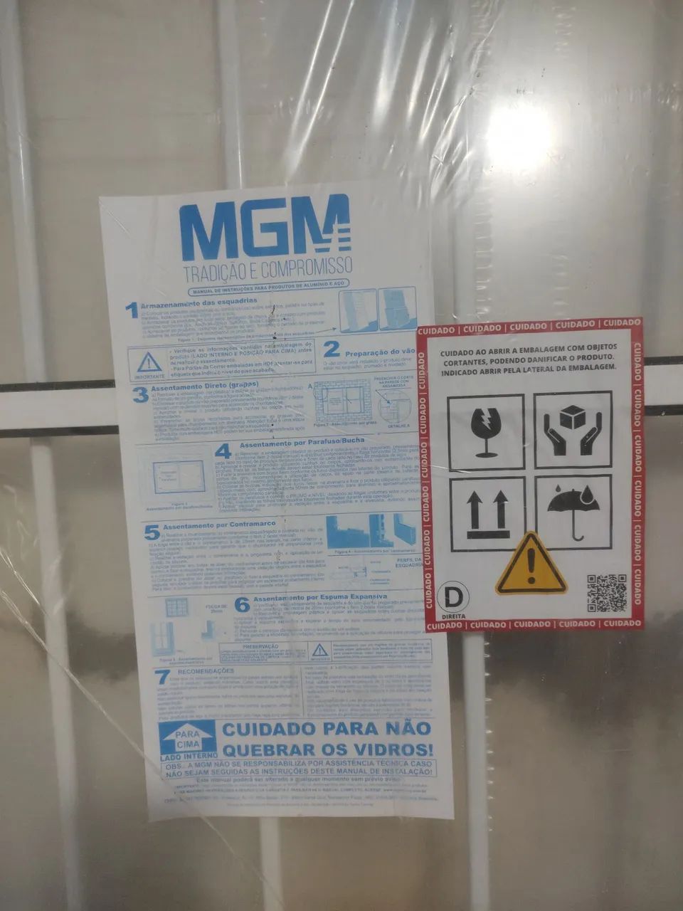 porta de alumínio MGM  - Foto 2