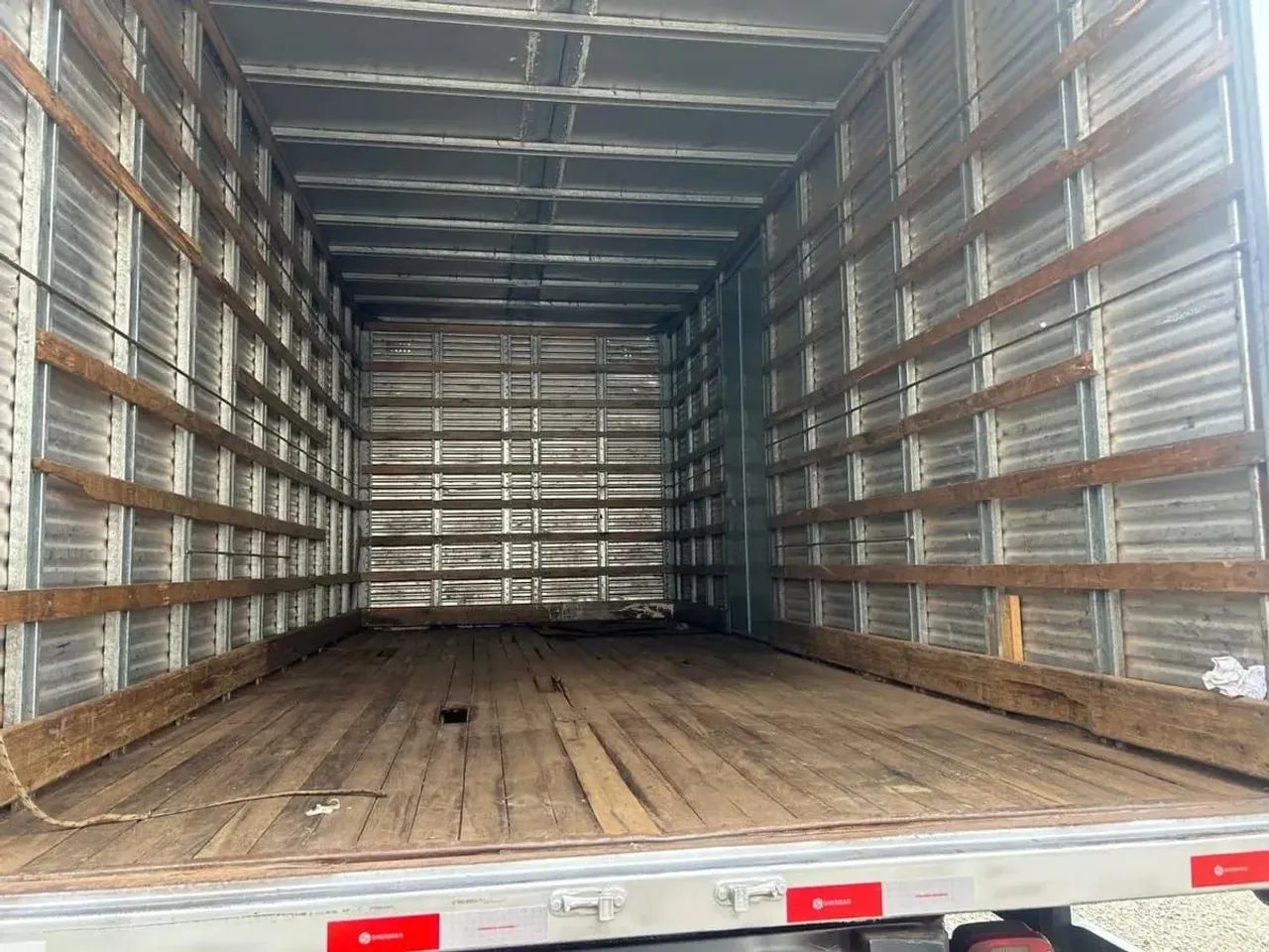 VENDE-SE CAMINHÃO  - Foto 5