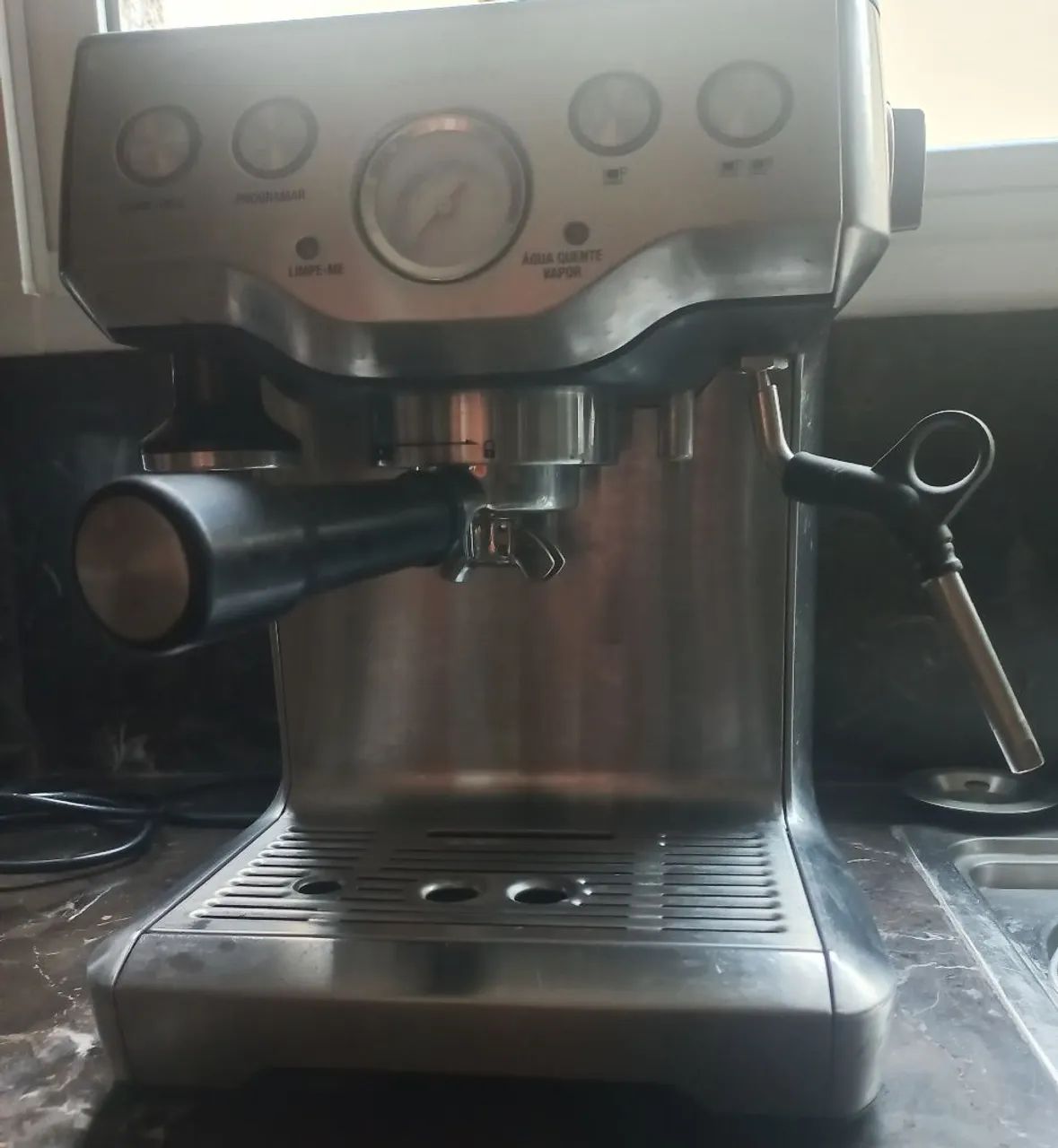 Cafeteira expresso e Moedor