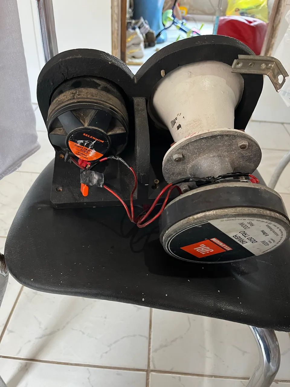Vendo corneta d250 trio e super Twitter - Foto 2