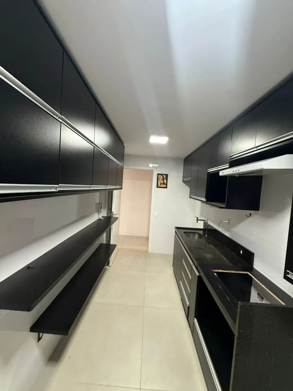 3 QUARTOS COM ARMARIOS AR CONDICIONADO - Foto 3