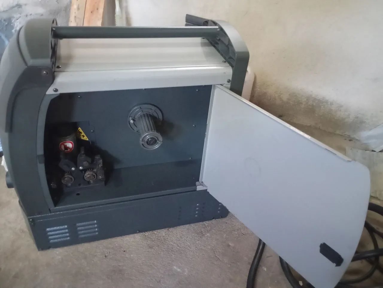 Máquina de solda industrial CEA  - Foto 2