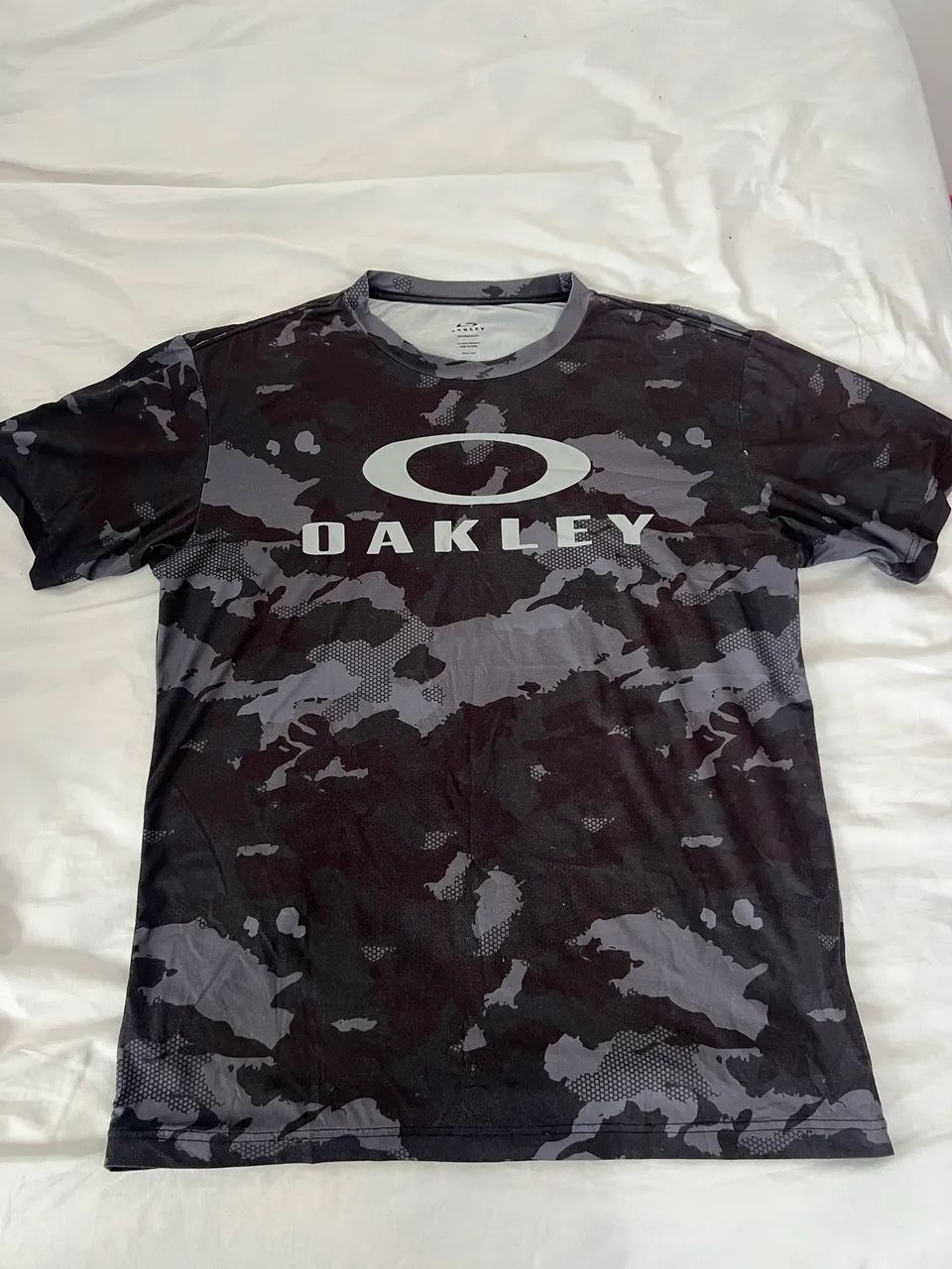 Camisa Oakley Tamanho L