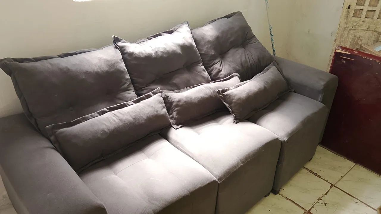  sofá de 3 lugares 1 mês de uso
