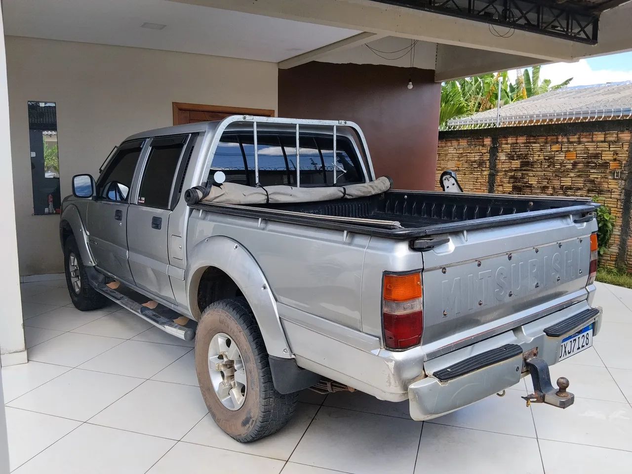 Mitsubishi L200 GLS 2.5 4X4 CD Diesel 2005 - Foto 4