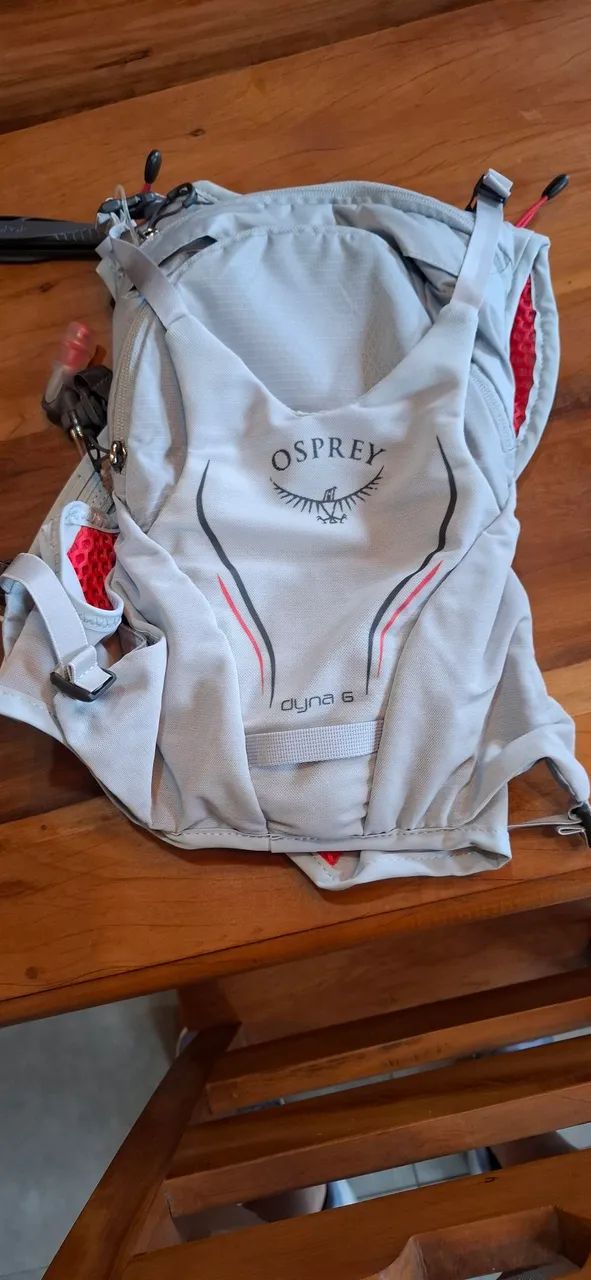 Mochila de hidratação Osprey - Foto 5