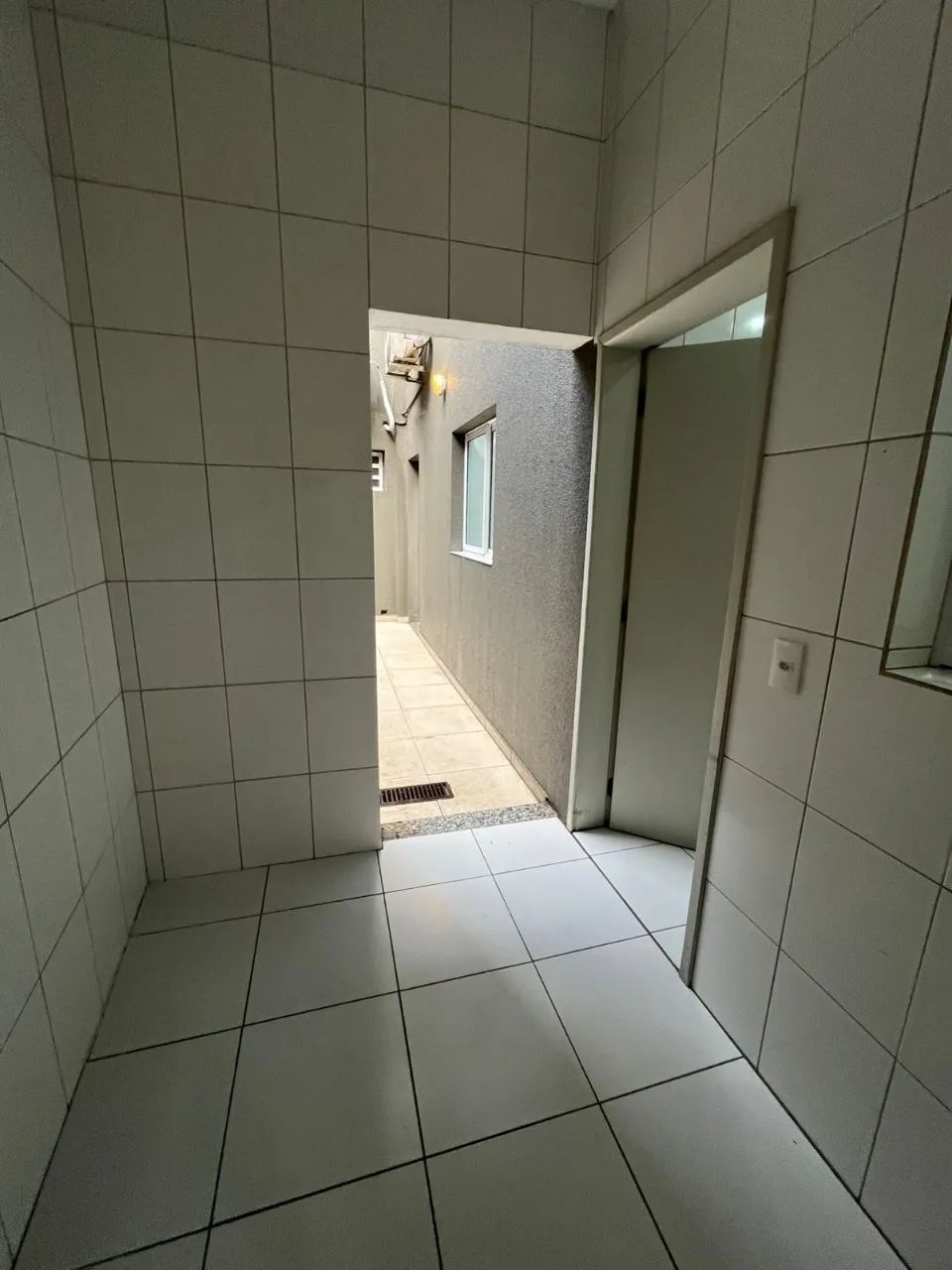 SALA 69M² COML P/ LOCAÇÃO- RUDGE RAMOS- 1 WC - Foto 4