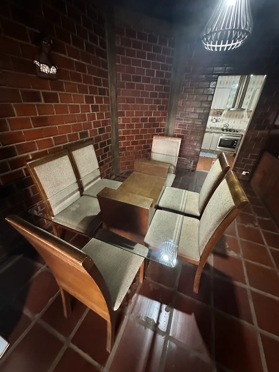 Mesa de Jantar com 6 cadeiras 