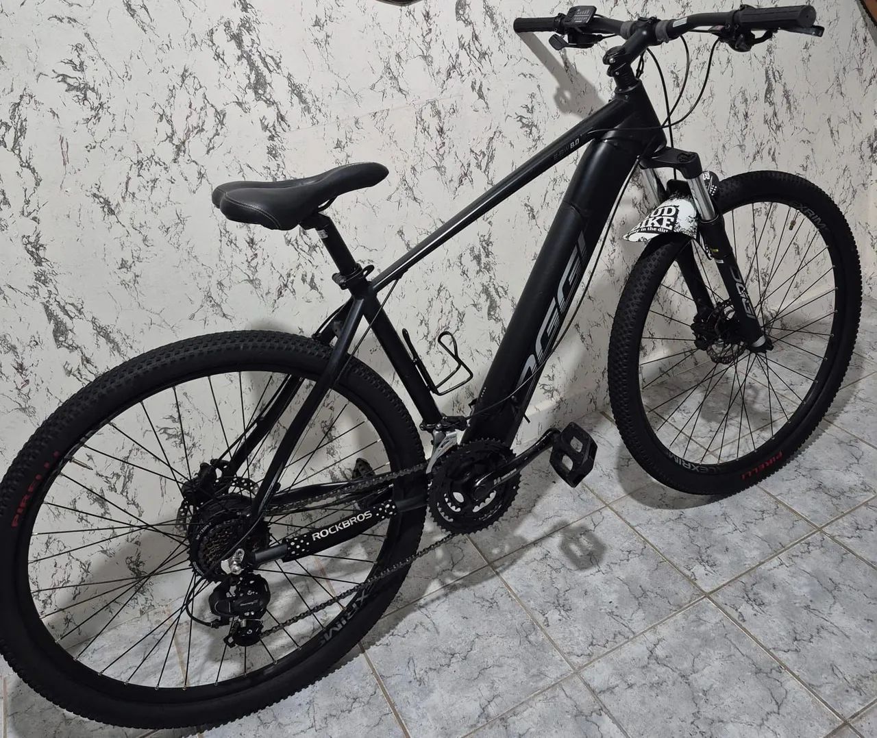 Bicicleta Oggi 8.0 EBIKE muito nova Tam 19
