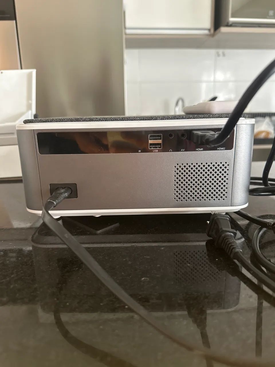Projetor 100 polegadas  FHD 1080P mais SuPorte parede  - Foto 3